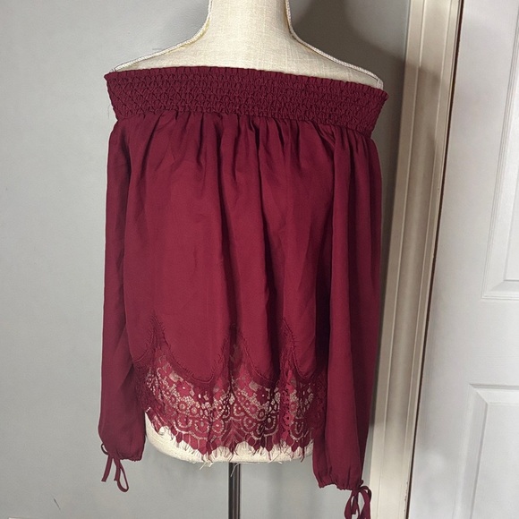 Abercrombie & Fitch Tops - Abercrombie & Fitch Burgundy Off-Shoulder Blouse